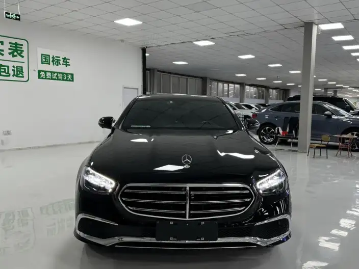 Mercedes-Benz E-Class 2023 Model E 300 L Fashion Model sedan – фото 2