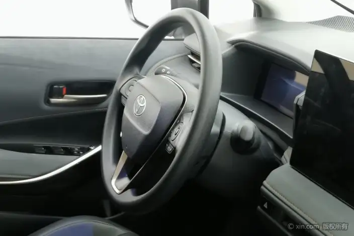 Toyota Corolla 2026 Model Intelligent Hybrid 1.8L E-CVT Elite Edition – фото 8