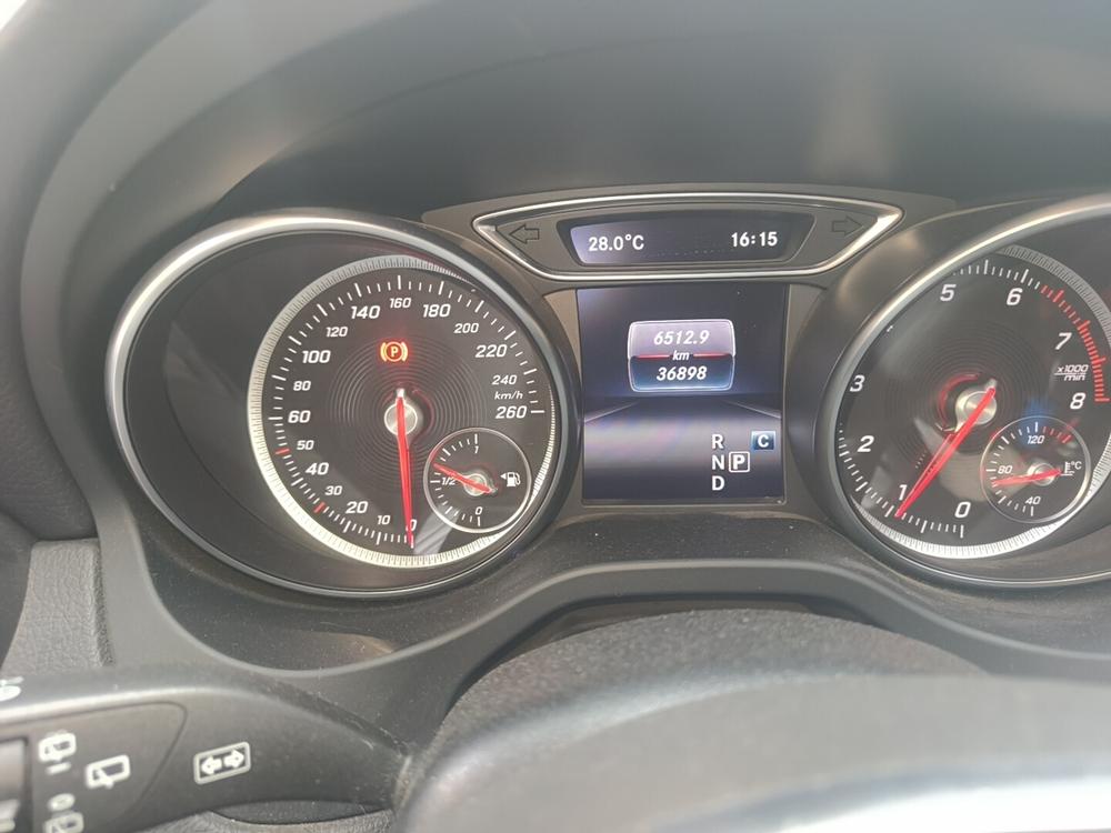 Mercedes-Benz GLA 2019 GLA 200 Dynamic – фото 6