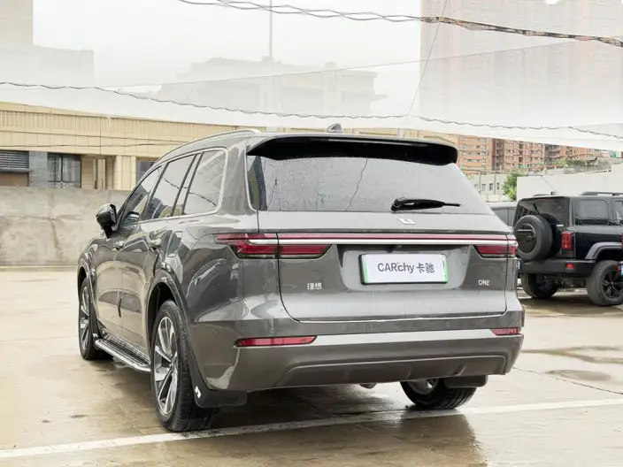 Li Auto ONE 2021 Model Extended Range 6 seat Edition – фото 4