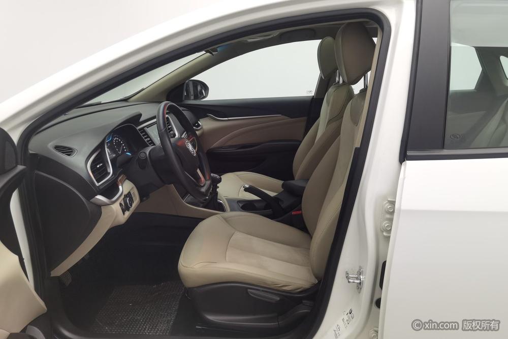 Buick Excelle 2016 модификация 15N Manual Luxury – фото 17