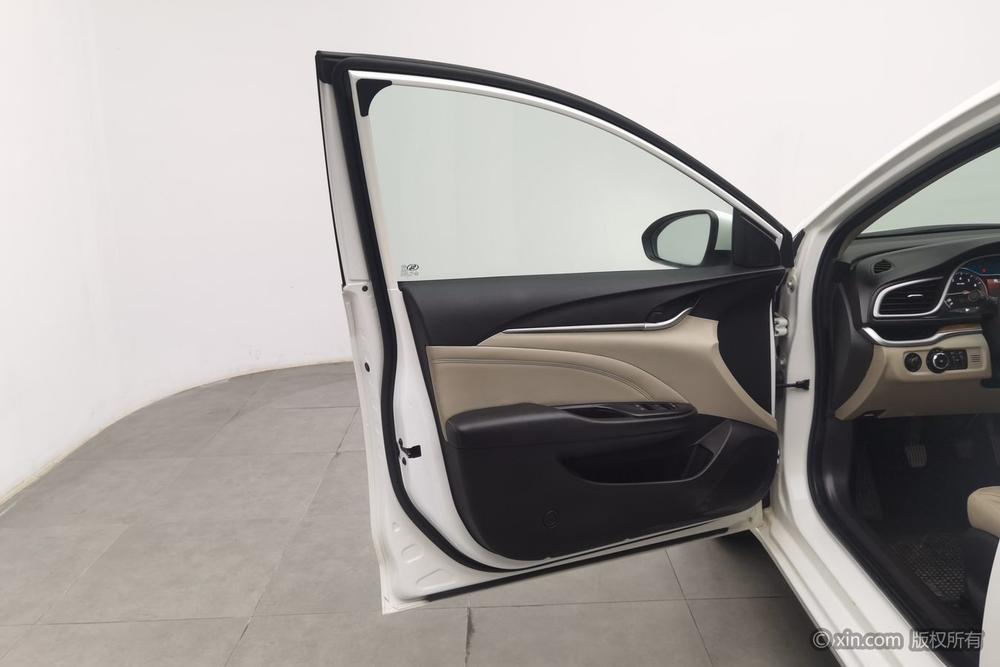 Buick Excelle 2016 модификация 15N Manual Luxury – фото 21