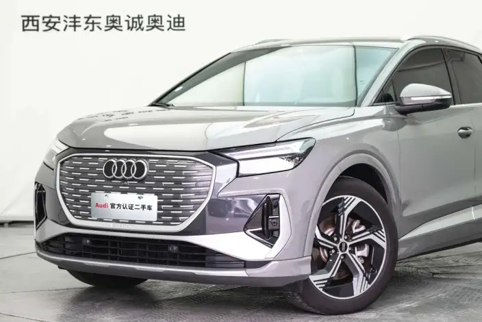 Audi Q4 e-tron 2024 Model 40 e-tron Genesis Edition – фото 8