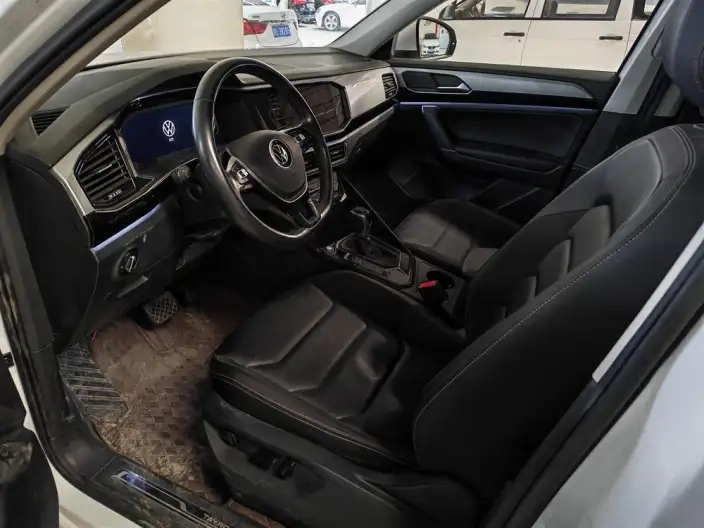 Volkswagen Tayron 2021 Model 330TSI 2WD Luxury Zhilian Edition – фото 8