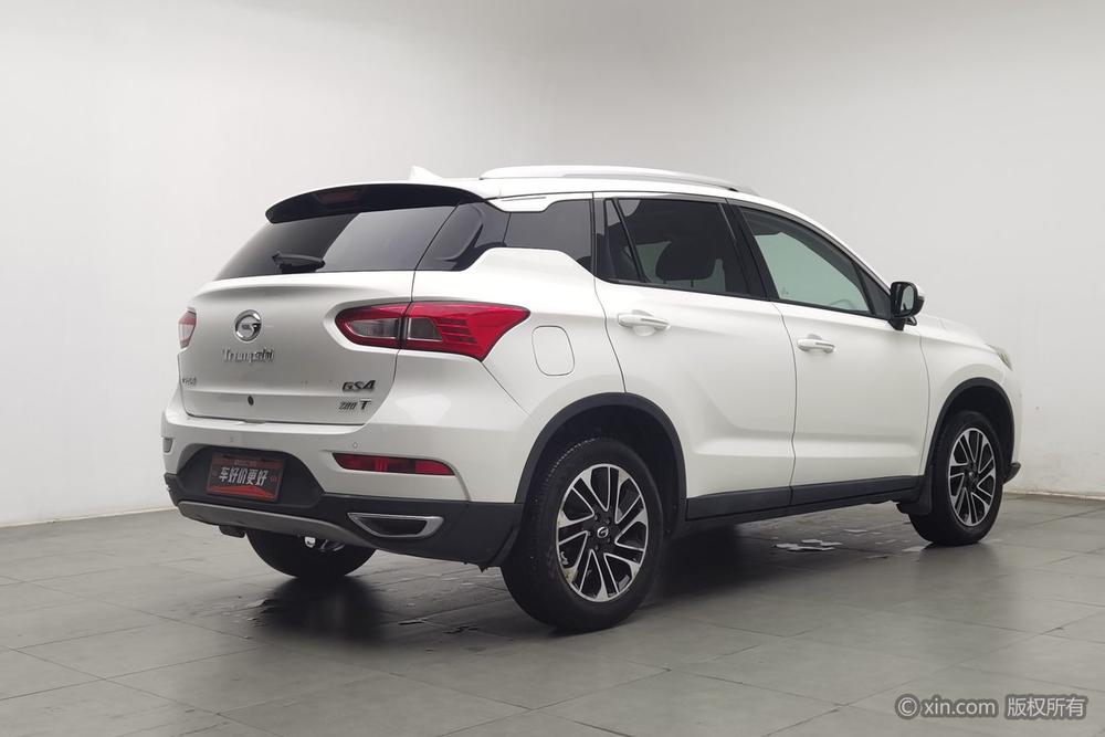 GAC Trumpchi GS4 2015 200T Manual Luxury