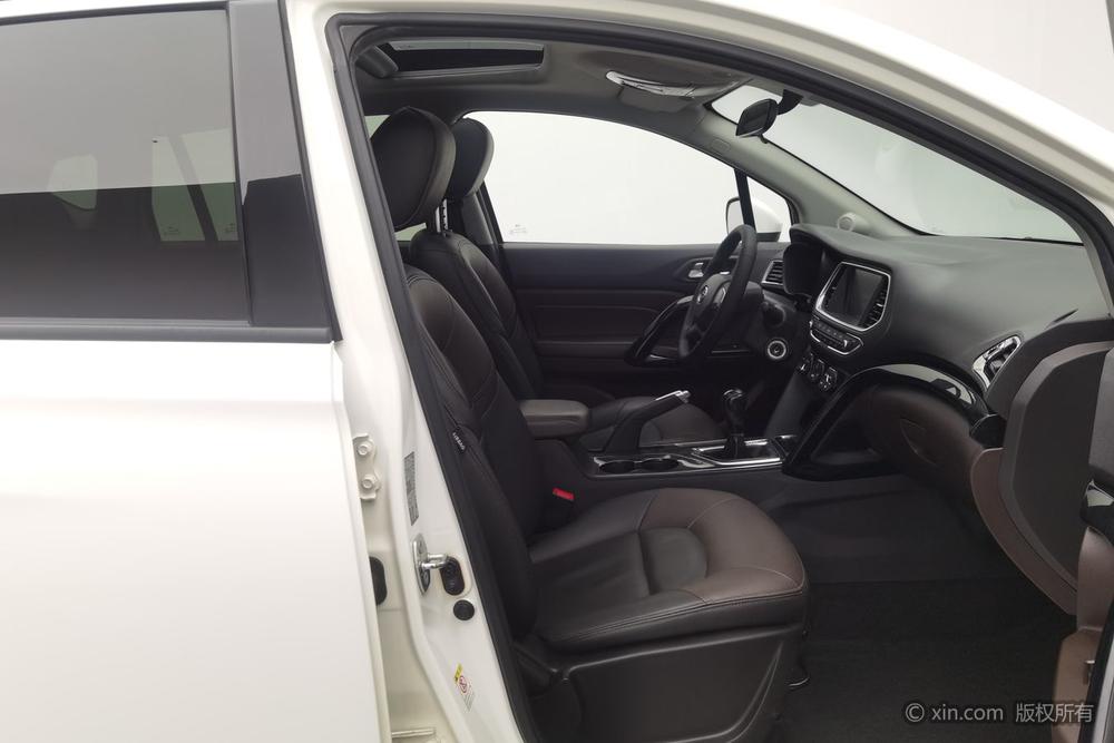 GAC Trumpchi GS4 2015 200T Manual Luxury – фото 24