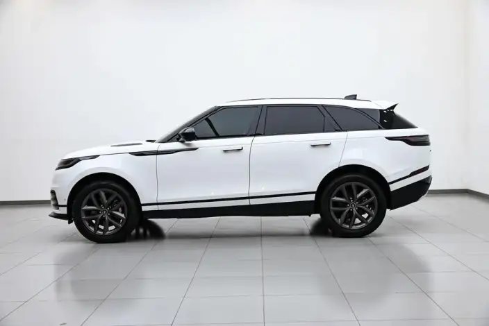Range Rover Velar 2026 Model 250PS Dynamic SE