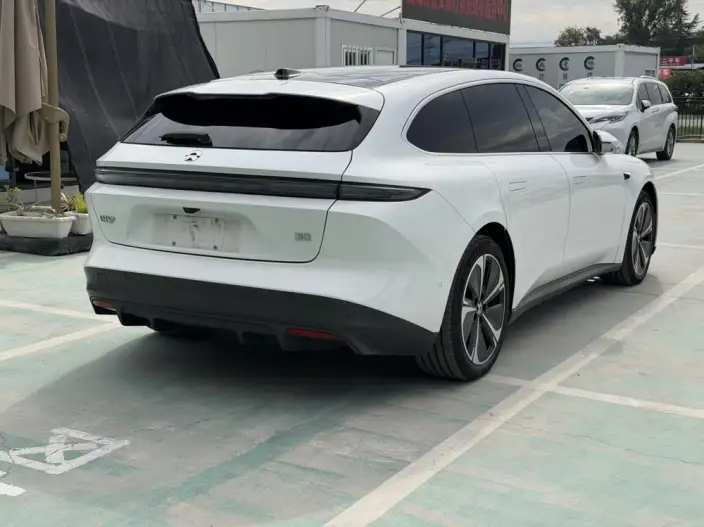 NIO ET5T 2024 Model 75kWh – фото 6