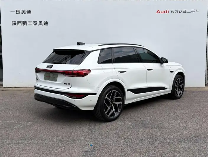 AUDI Q6L e-tron 2026 Model First Edition Pilot Edition – фото 5