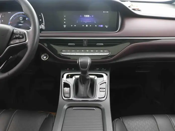 GAC Trumpchi M6 2021 Model Pro 270T Automatic Exclusive Edition – фото 10