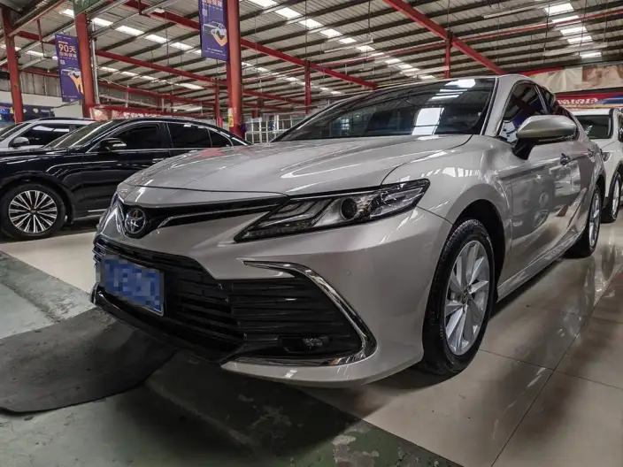 Toyota Camry 2023 Model 2.0G Deluxe Edition
