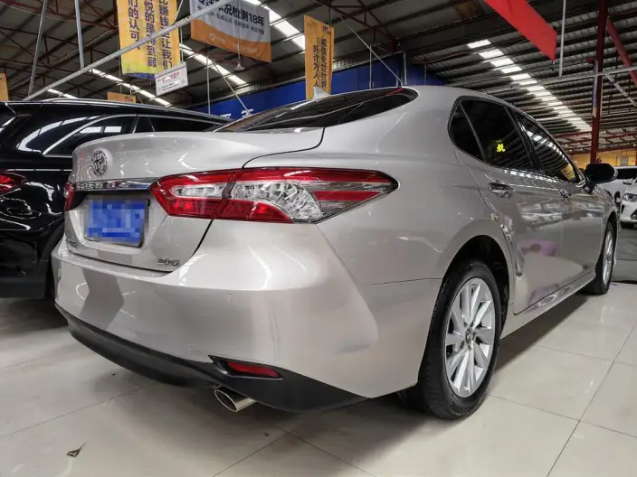 Toyota Camry 2023 Model 2.0G Deluxe Edition – фото 6