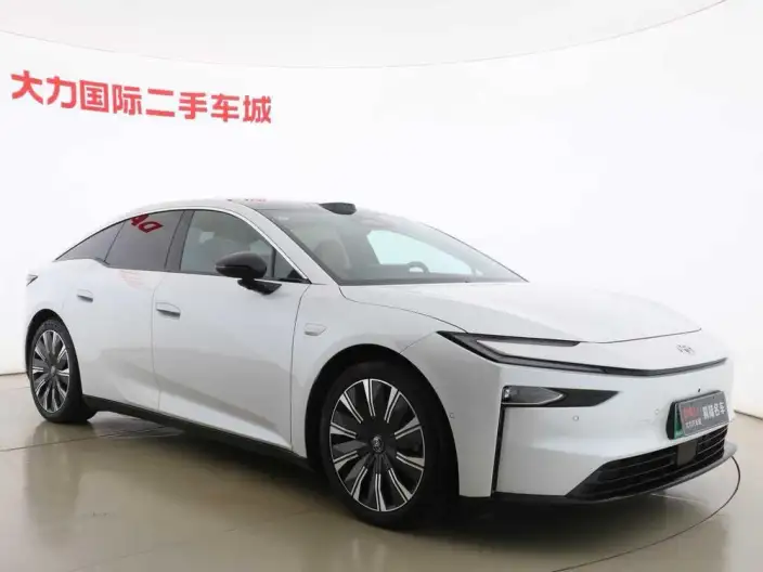 Toyota bZ7 2026 Model 700 Max LiDAR Edition