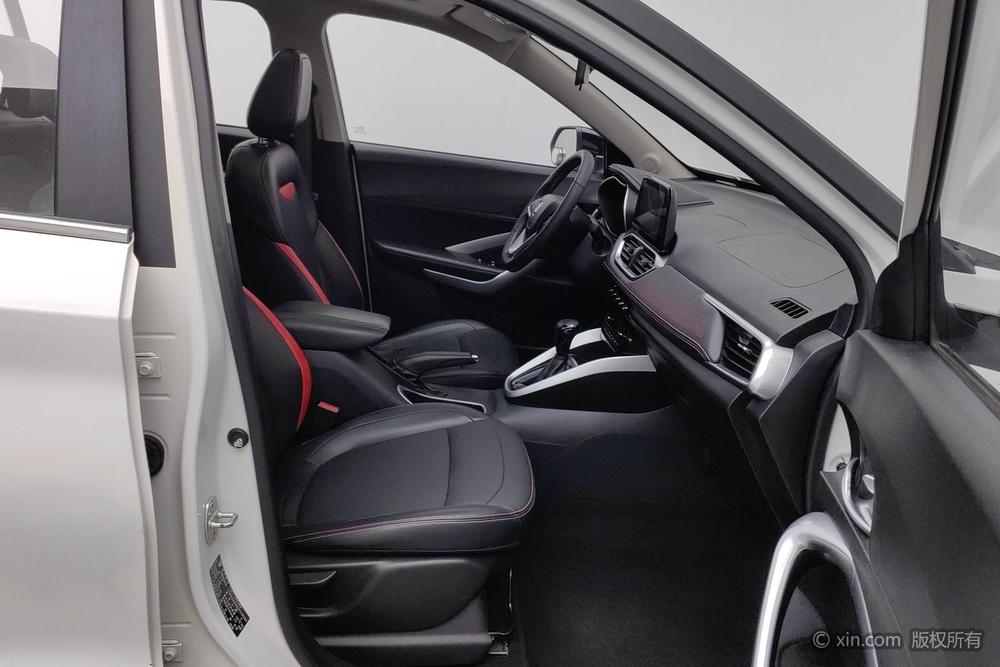 Baojun 510 Модель 2019 года 1.5L CVT Luxgen Xiang тип Country VI – фото 11
