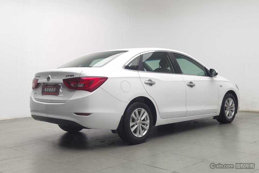 Buick Excelle 2016 модификация 15N Manual Dynamic
