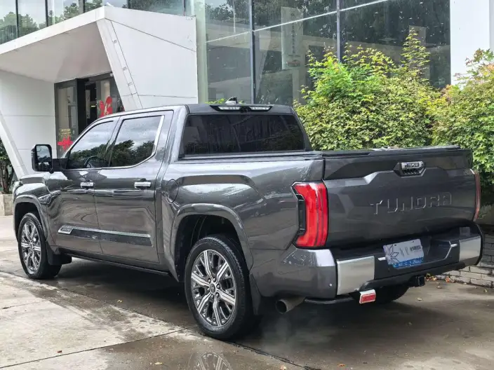 Tundra 2022 Model 3.5T Automatic 4WD 5 seat Parallel Imported