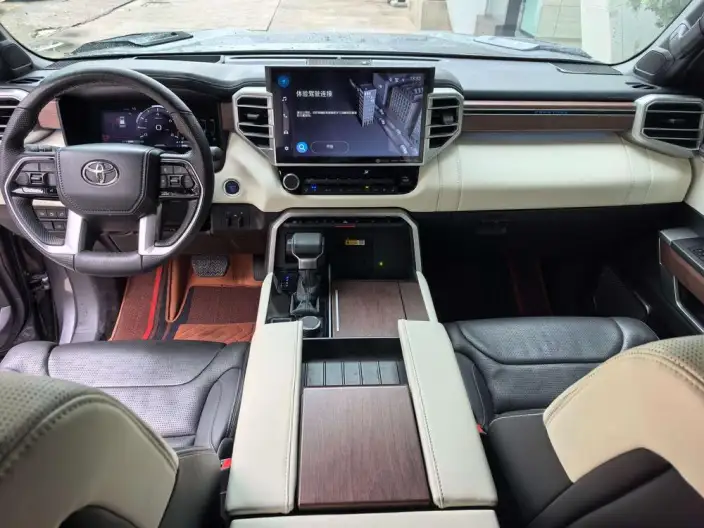 Tundra 2022 Model 3.5T Automatic 4WD 5 seat Parallel Imported