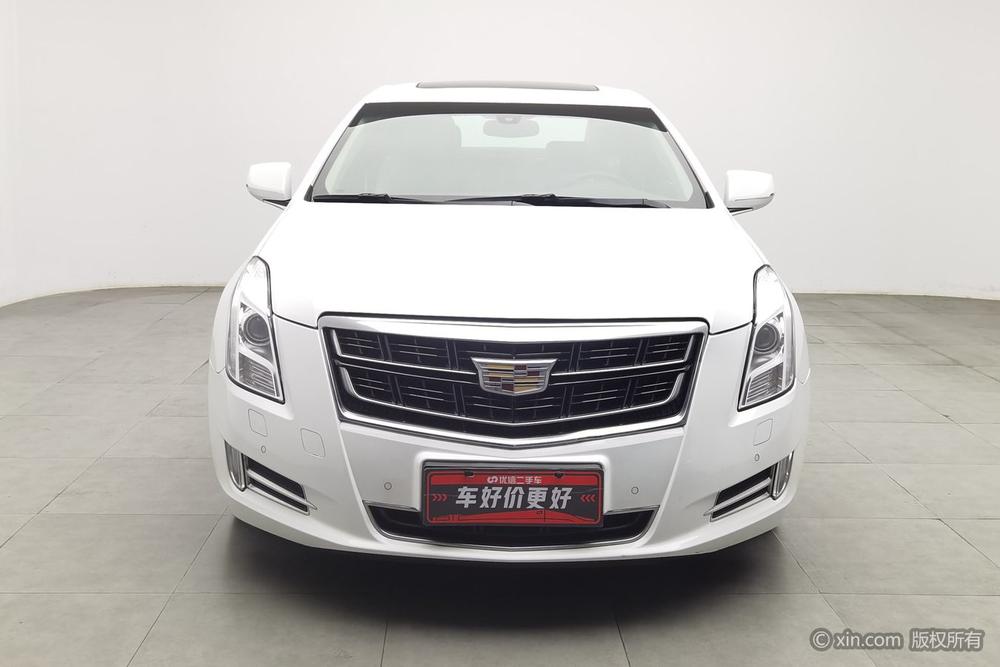Cadillac XTS 2017 28T Elite – фото 2