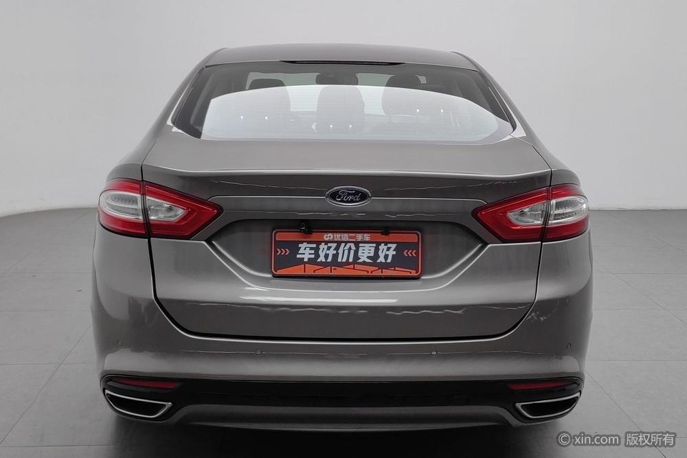 Ford Mondeo 2013 2.0L GTDi200 Fashion