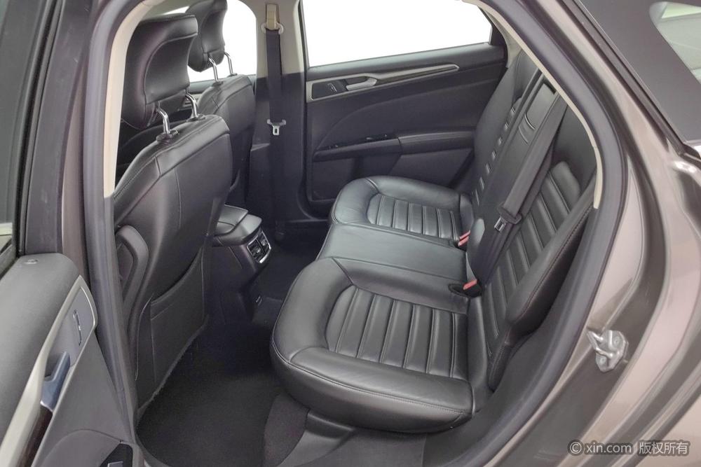 Ford Mondeo 2013 2.0L GTDi200 Fashion – фото 19