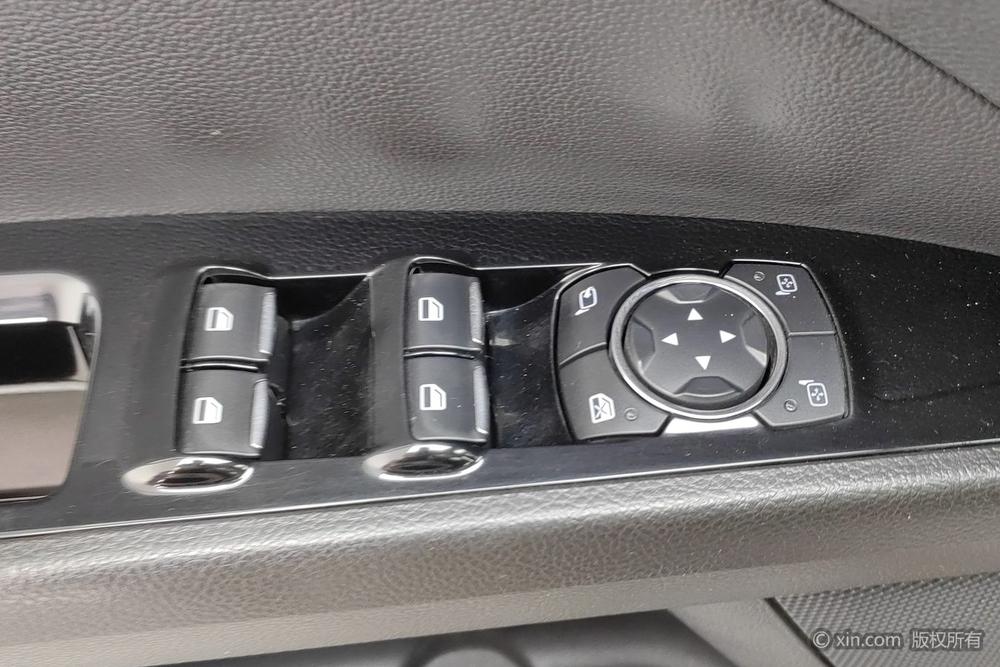 Ford Mondeo 2013 2.0L GTDi200 Fashion – фото 22