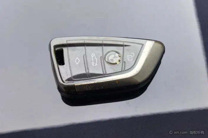 BMW iX3 2023 Model Leading Model – фото 6