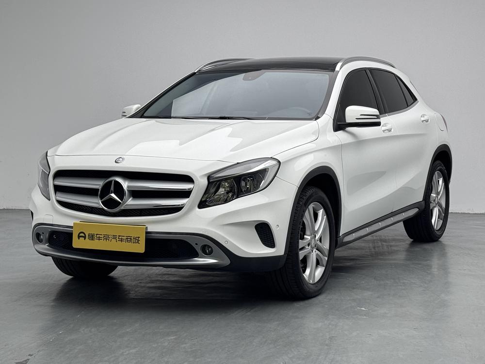 Mercedes-Benz GLA 2015 GLA 200 Dynamic