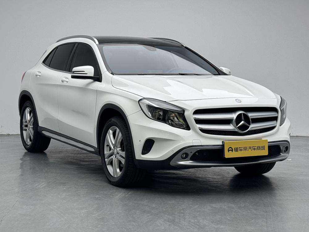 Mercedes-Benz GLA 2015 GLA 200 Dynamic