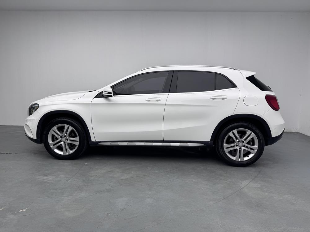 Mercedes-Benz GLA 2015 GLA 200 Dynamic
