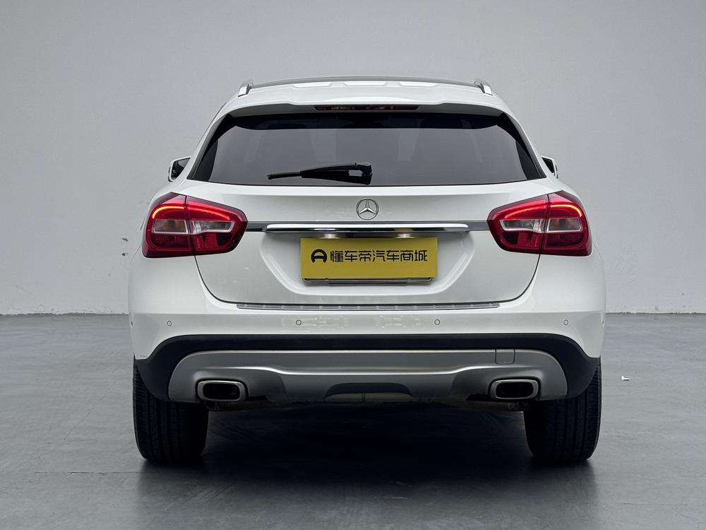 Mercedes-Benz GLA 2015 GLA 200 Dynamic – фото 6