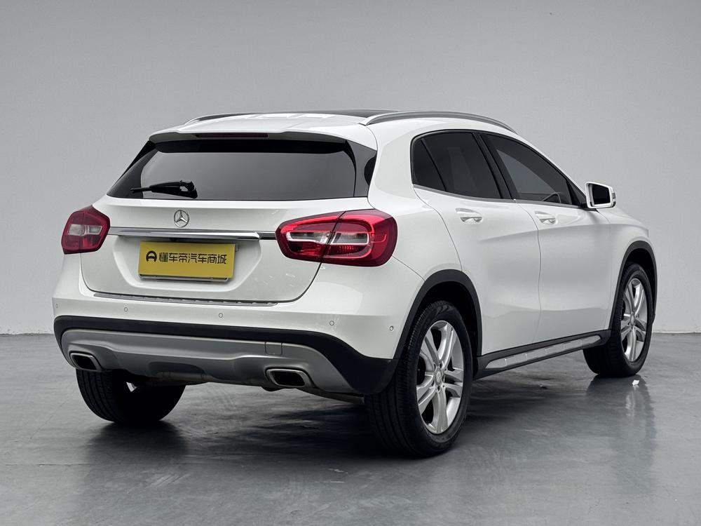 Mercedes-Benz GLA 2015 GLA 200 Dynamic – фото 7