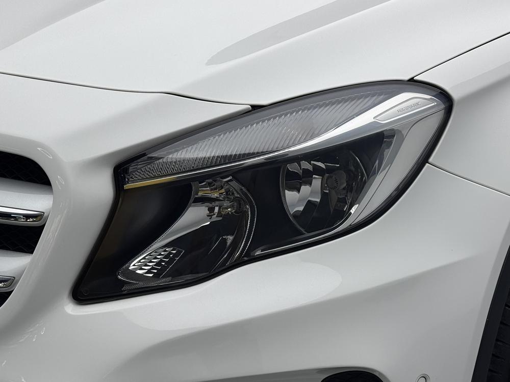 Mercedes-Benz GLA 2015 GLA 200 Dynamic – фото 12