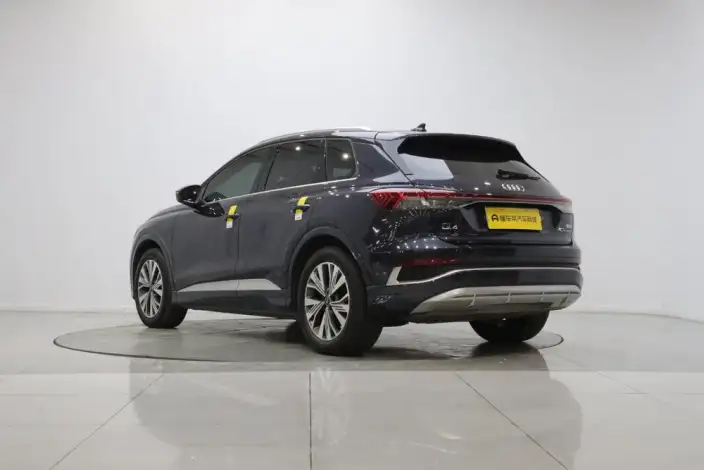 Audi Q4 e-tron 2022 Model 40 e-tron Chuangxing Edition – фото 5