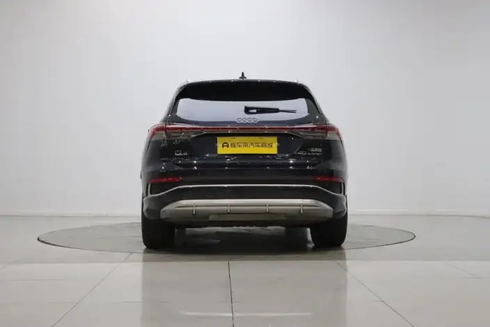 Audi Q4 e-tron 2022 Model 40 e-tron Chuangxing Edition – фото 6