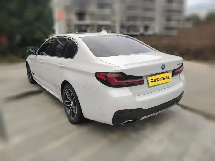BMW 5 Series PHEV 2022 Model Facelift 535Le M Sports Set