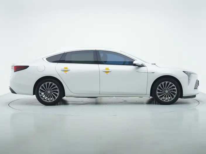 Buick LaCrosse 2023 Model 28T Automatic Yue Zun Edition – фото 8