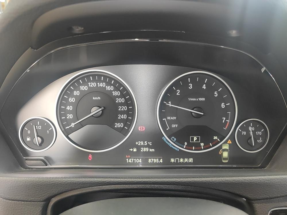 BMW 3 Series 2018 320Li Style – фото 6