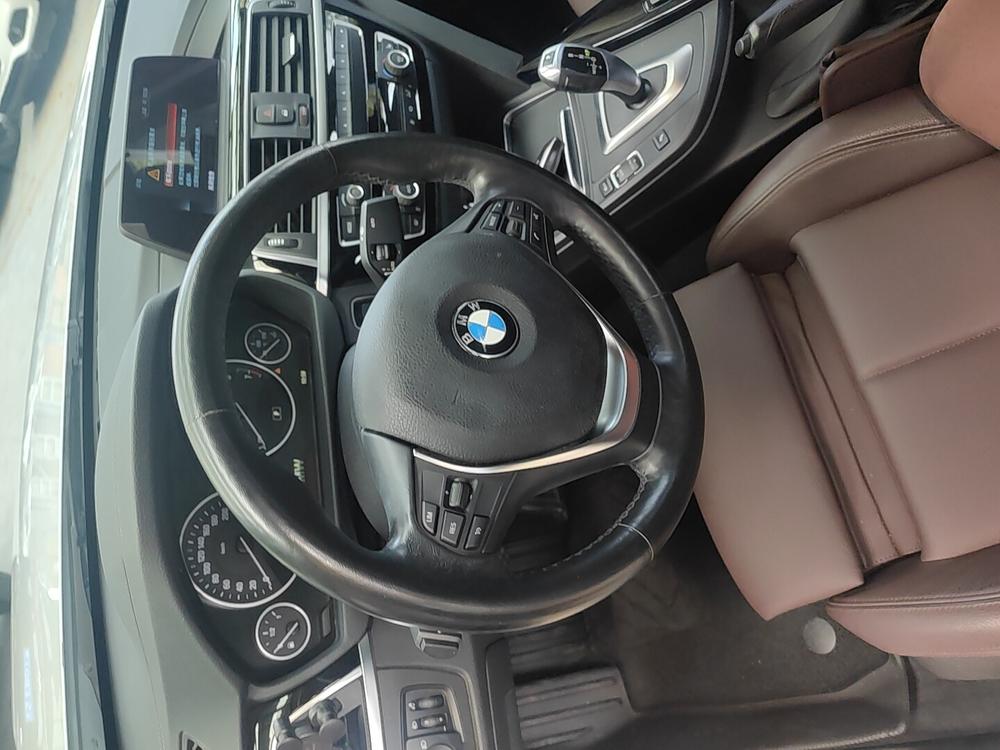 BMW 3 Series 2018 320Li Style – фото 7