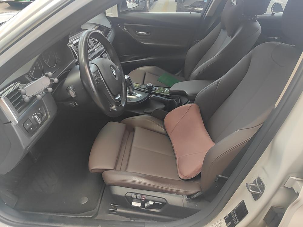BMW 3 Series 2018 320Li Style – фото 10