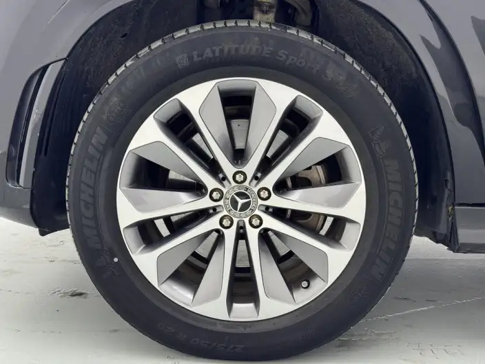 Mercedes-Benz GLE Imported 2023 Model GLE 350 4MATIC Fashion Model – фото 9