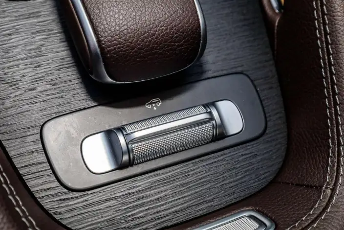Mercedes-Benz GLE Imported 2023 Model GLE 450 4MATIC Luxury Model – фото 10