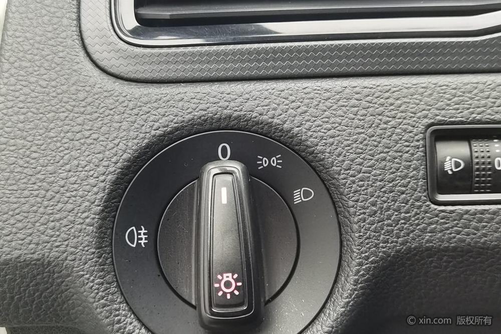 Volkswagen Santana 2021 1.5L Manual Style Edition – фото 17