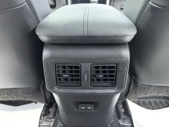 Toyota Wildlander 2023 Model 2.0L 2WD Urban Edition – фото 6