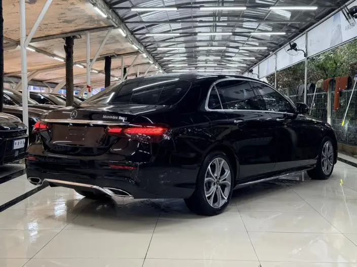 Mercedes-Benz E-Class 2023 Model Facelift E 300 L Fashion Model Sports sedan
