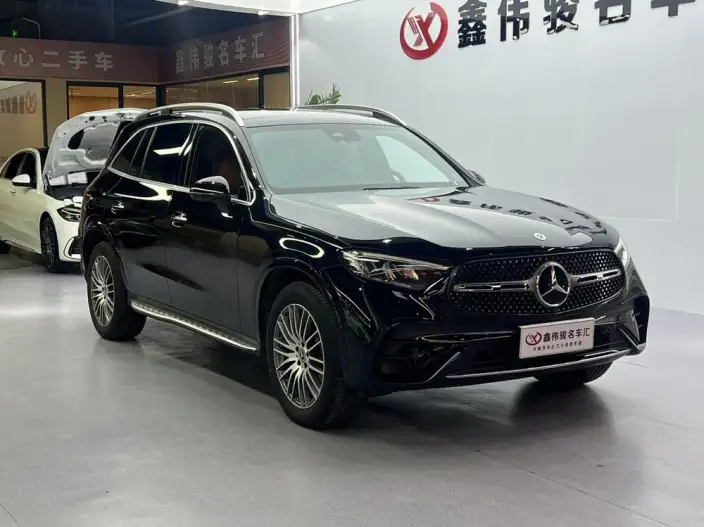 Mercedes-Benz GLC 2025 Model Facelift GLC 300 L 4MATIC Dynamic Model 5 seat
