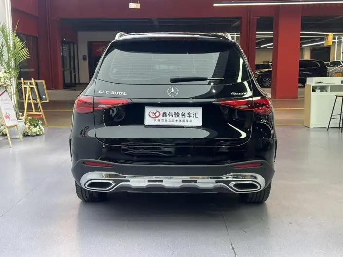 Mercedes-Benz GLC 2025 Model Facelift GLC 300 L 4MATIC Dynamic Model 5 seat – фото 5