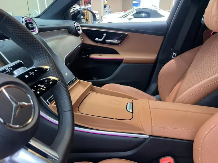 Mercedes-Benz GLC 2025 Model Facelift GLC 300 L 4MATIC Dynamic Model 5 seat – фото 10
