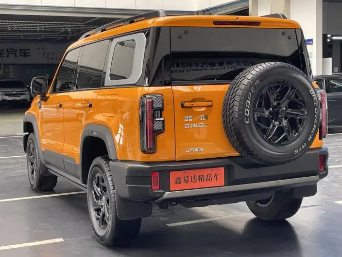 BAIC BJ40 2024 Model City Hunter Edition 2.0T Automatic 4WD Supreme Model