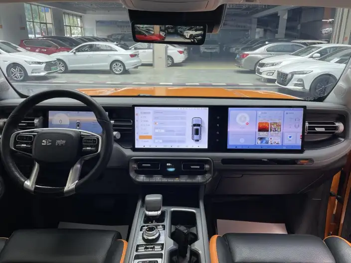BAIC BJ40 2024 Model City Hunter Edition 2.0T Automatic 4WD Supreme Model – фото 9