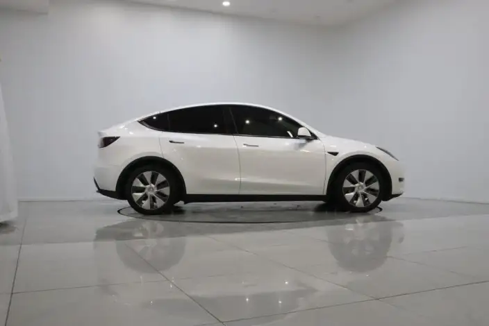 Model Y 2022 Model Facelift Rear-wheel drive version – фото 8